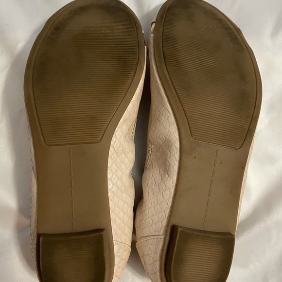 Alfani Blush Ballet Flats - Picture 2 of 3